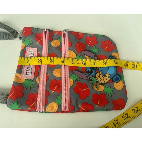 Disney Classics Lilo and STITCH Crossbody purse/bag - Picture 7 of 7